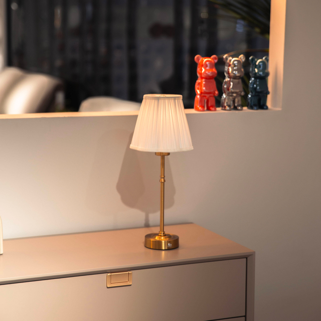 Creative Portables Rechargeable Table Lamp K24ACTL7