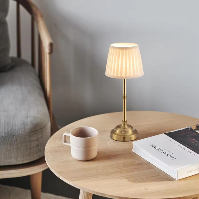 Reading Fabric Desk Lamp Dimmable Light